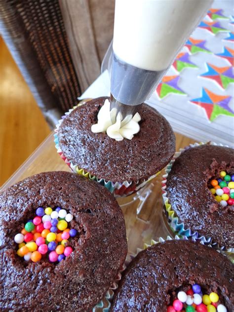 Pinata Cupcakes 的图像结果