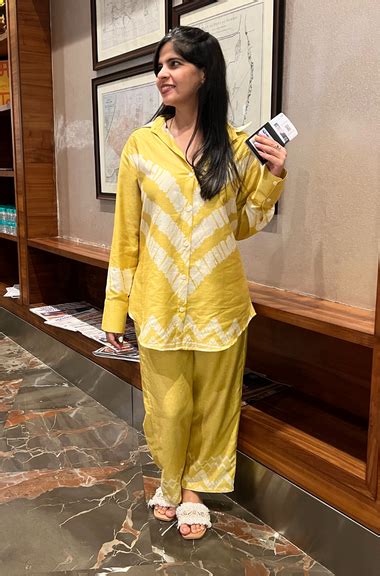 Ishnya.com | An Indo-Western Fashion Apparel Label For Women