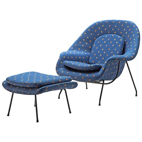 Stunning Eero Saarinen for Knoll Womb Chair with Ottoman at 1stDibs