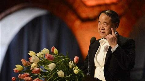 莫言发表诺贝尔文学奖获奖演说 称自己是“讲故事的人”_ 视频中国
