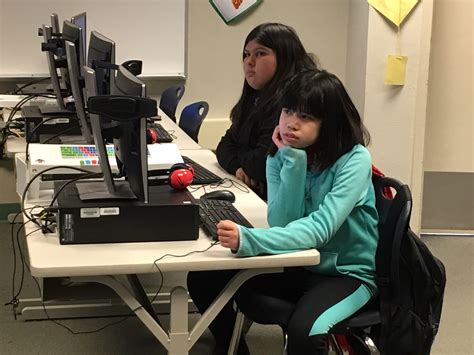 Samuel Kennedy Elementary School Computer Lab 的图像结果