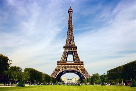 Interesting Facts about Eiffel Tower in Hindi - ←GazabHindi→