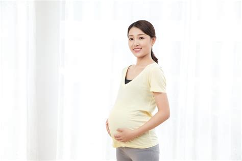 怀孕2个月，身体和感觉有这些“变化”，是在暗示你，胎儿很健康_腾讯新闻