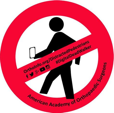 Texting While Walking Accidents 的图像结果