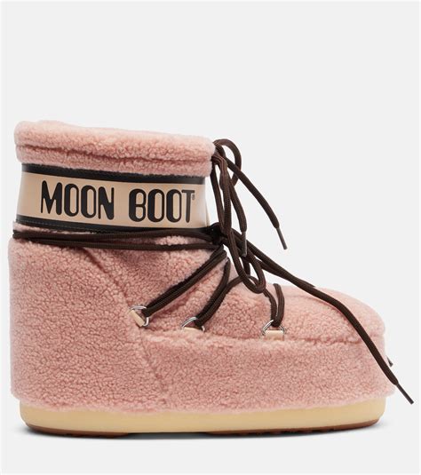 Icon fleece ankle boots in pink - Moon Boot | Mytheresa