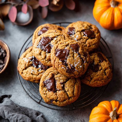 Brown Butter Pumpkin Chocolate Chip Cookies – Fall's Best Cozy Treat
