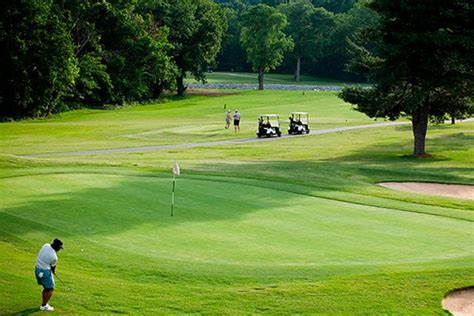 Bella Vista Country Club Golf Course | Discover Bella Vista