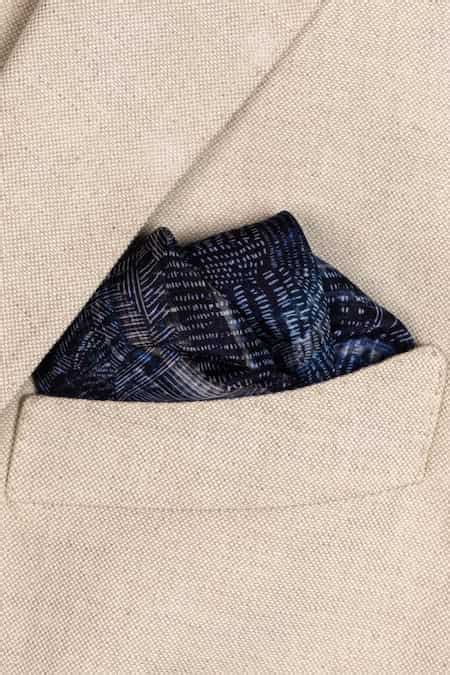Buy Blue Harmony Silk Pocket Square For Men by UNALLUME by Nisha Online ...