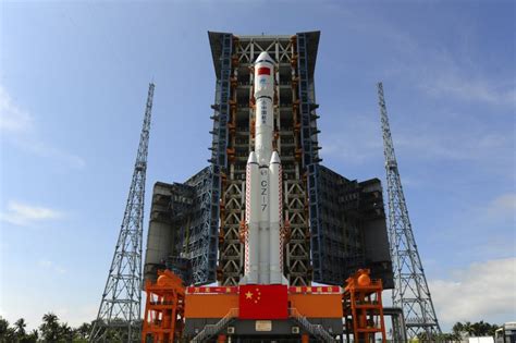 貨運太空船天舟一號成功發射 中國挑戰2020年建成第一座太空站-風傳媒