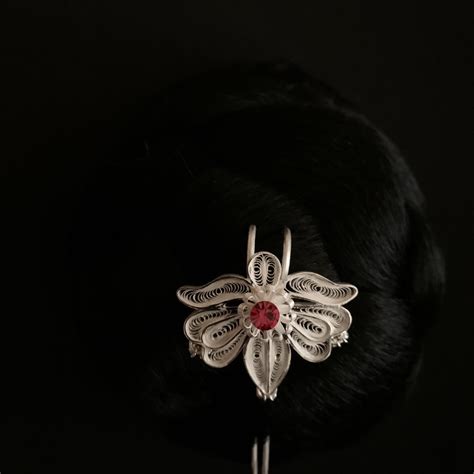 ARTEASTIC - Handcrafted traditions of the east