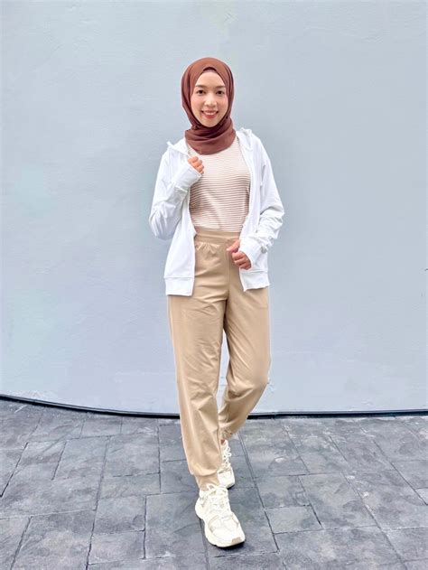 Check styling ideas for「AIRism Mesh UV Protection Full-Zip Hoodie、Extra ...