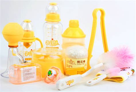 条件不同的宝爸宝妈如何挑选婴儿用品-中国企业家品牌周刊