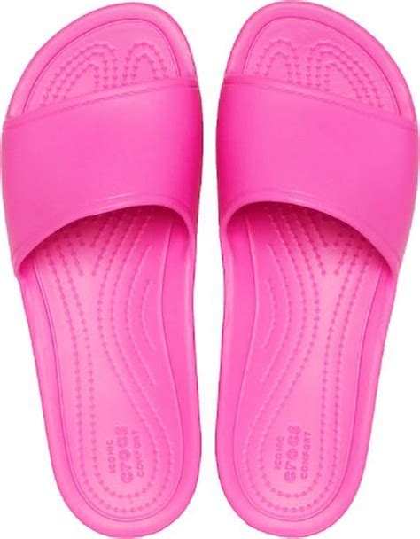 Crocs For Women Online in India | Flipkart