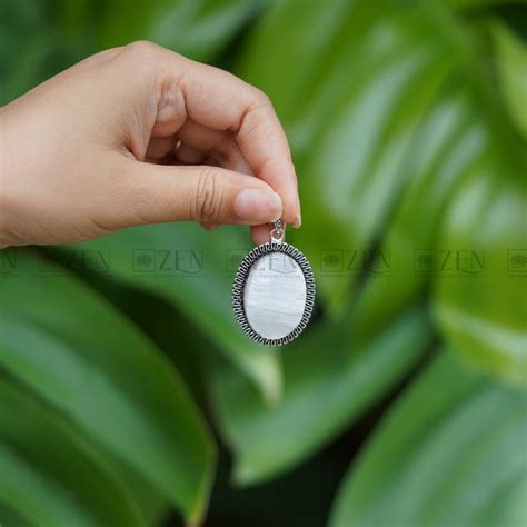 Raw Selenite Pendant | Stress Relief | Peace Of Mind | The Zen Crystals