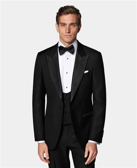 Wedding Attire for Men Explained | SUITSUPPLY