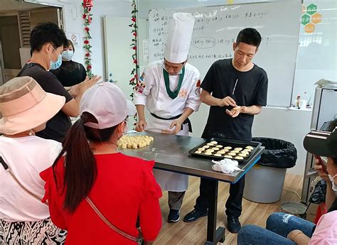 提升下岗人员就业技能，南水镇“粤菜师傅”培训班开班