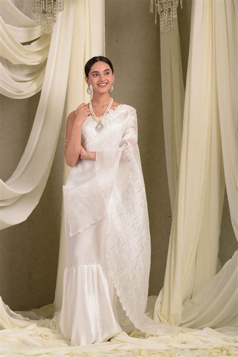 Pristine Pleated Gown Saree with Belt - Ivory – Tasuvure