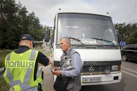 Неправомірні штрафи за порушення ПДР: як правильно оскаржити