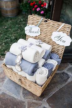 Wedding Souvenir Gifts by Wedding Favor Blanket Wedding Favors Fall Wedding Gift Wedding Souvenir Gifts
