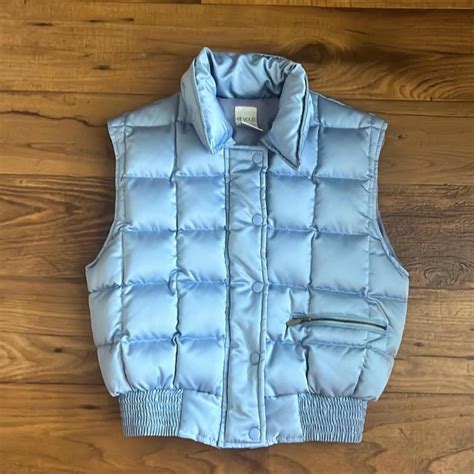 Vintage cropped puffer vest in a pretty pastel blue... - Depop