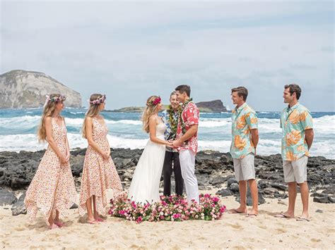 7 Tips for a Perfect Hawaiian Wedding - Waikiki Adventures