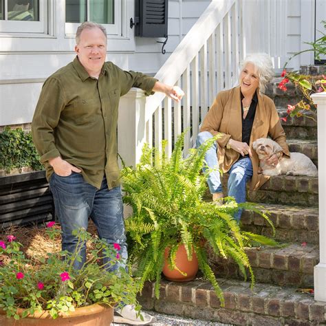 Paula Deen | Ok, we're a few days in—how's 2025 treatin' ya so far? # ...