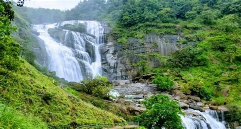 Falling From A Height Of 200 Feet, Mallalli Waterfall Near Coorg Is A ...