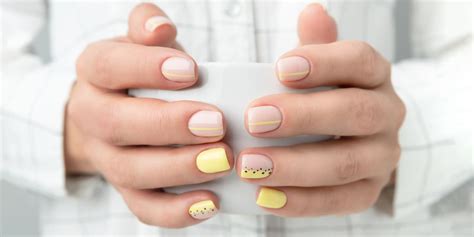 French Press On Nails For Women Unique Trendy Pattern Nail Pieces ...