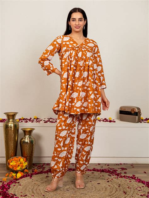 Shop Loungewear & Nightwear Online For Women | The Loom