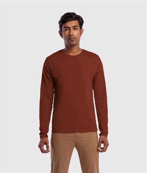 Slim-Fit vs Regular-Fit Men’s T-shirt | What’s the Difference? – Hungover