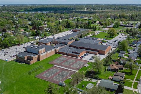 Maumee, OH City Guide | About Living in Maumee - Homes.com