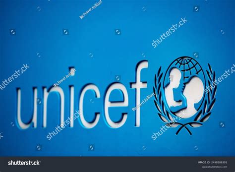 Unicef Logo Seen On Unicef Headquarters Stock Photo 2498586301 | Shutterstock