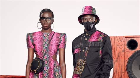 Why are brands making face masks but not photographing them? | Vogue India