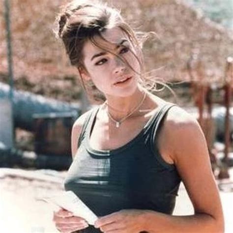 19 Photos of Denise Richards When She Was Young