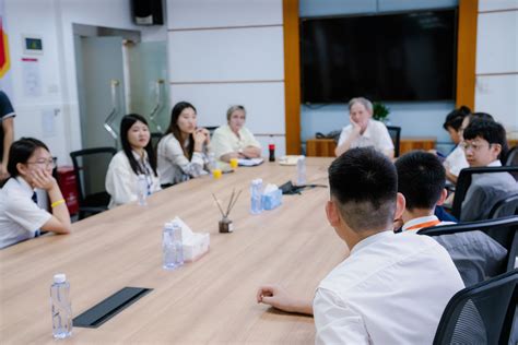 John Ball爵士教授培育未來的數學家 | Hong Kong Institute for Advanced Study