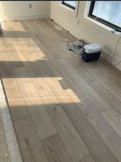 Farmhouse style flooring types design ideas builddirect blog – Artofit