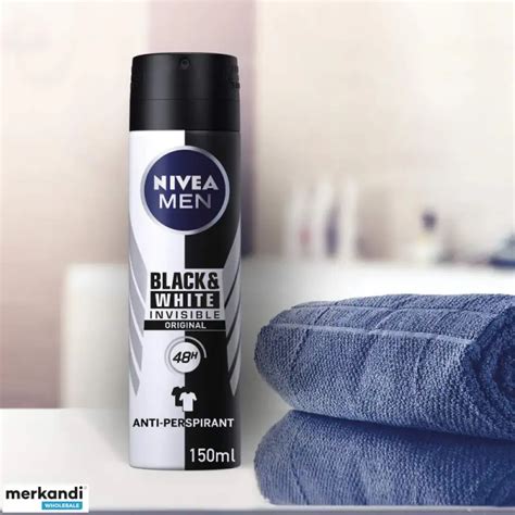 NIVEA MEN INVISIBLE FOR BLACK&WHITE A/P ROLL ON SPRAY 250ML - United ...