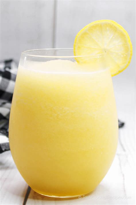 Frozen Limoncello Margaritas Recipe - Tasty Cocktail Recipes
