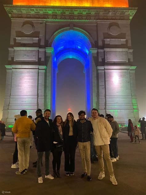 Explore Delhi by Night: 2-Hour Guided Walking Tour with a Local - Klook ...