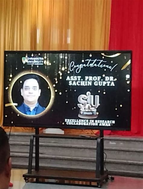 Dr. Sachin Gupta Honored with Excellence in Research Collaboration ...