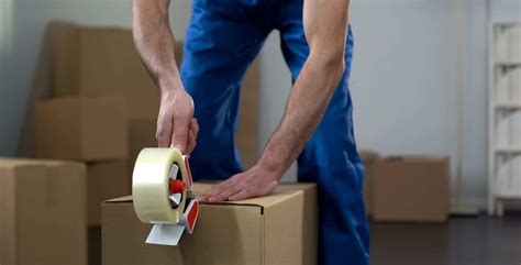 How to Declutter for a Move 的图像结果