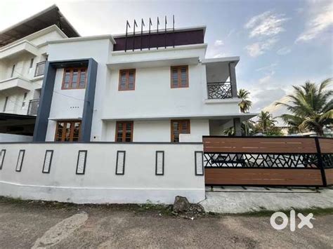 1750sqft 3 BHK New House for sale in Maradu Near Nucleus Mall - For ...