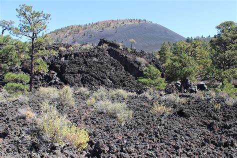 gjhikes.com: Lava Flow Trail