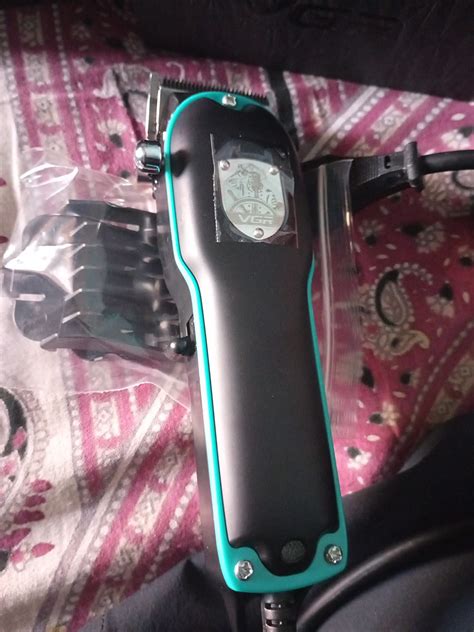 VGR V-123 Professional Hair Clipper with Powerful DC Motor, Stainless ...