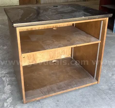 Mobile Cart | GovDeals