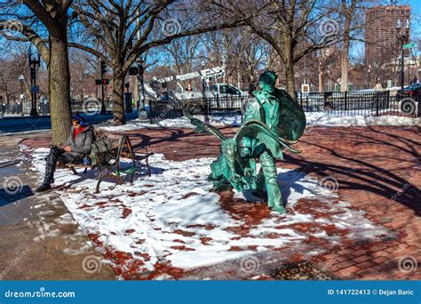 Edgar Allan Poe Statue
