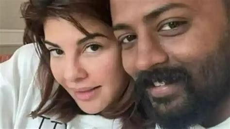 Sukesh Chandrashekhar Pens New Letter For Jaqueline Fernandez, Compares ...