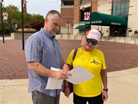 ‘I just want to be part of it.’ Over 550 people show up for 160 ...