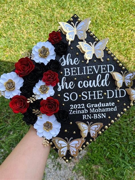 graduation flower bouquet graduation flowers bouquet graduation cap ...
