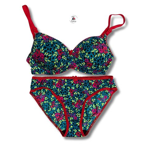 Floral casual bikini padded lingerie set – LOZEC CREATION®